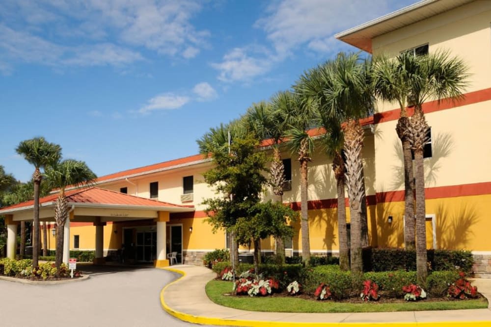Amenities Balmoral Assisted Living in Lake Placid, FL