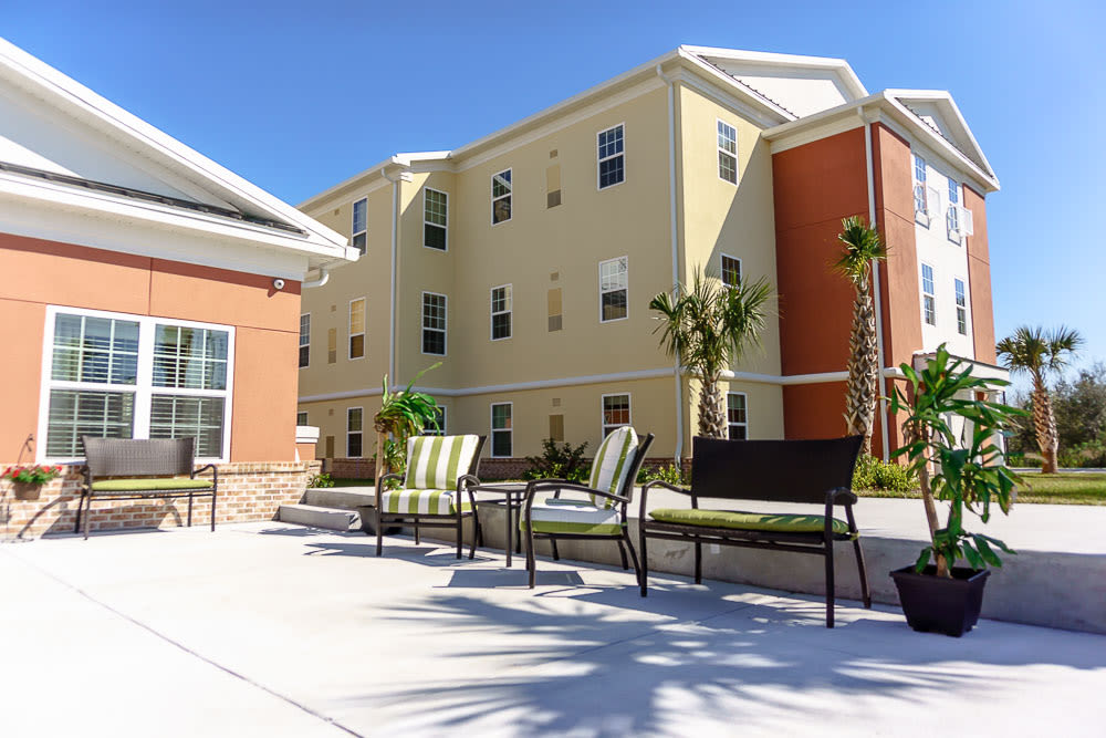 Sunshine cascading on the exterior of Gentry Park Orlando in Orlando, Florida