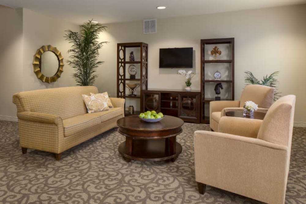 Comfortable visiting area at Gentry Park Orlando in Orlando, Florida