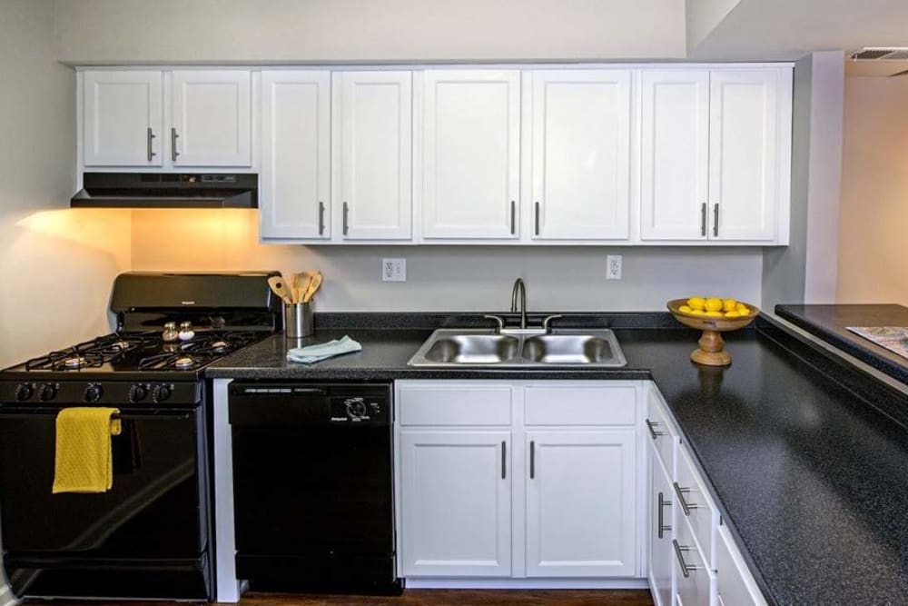 Fully equipped kitchen at Nineteen North Apartments in Pittsburgh, Pennsylvania