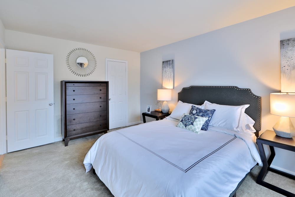 Bed Room at Chesapeake Glen Apartment Homes in Glen Burnie, MD