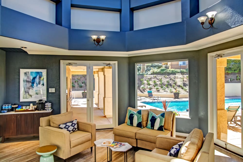 Luxuriously decorated resident clubhouse at Sofi Canyon Hills in San Diego, California