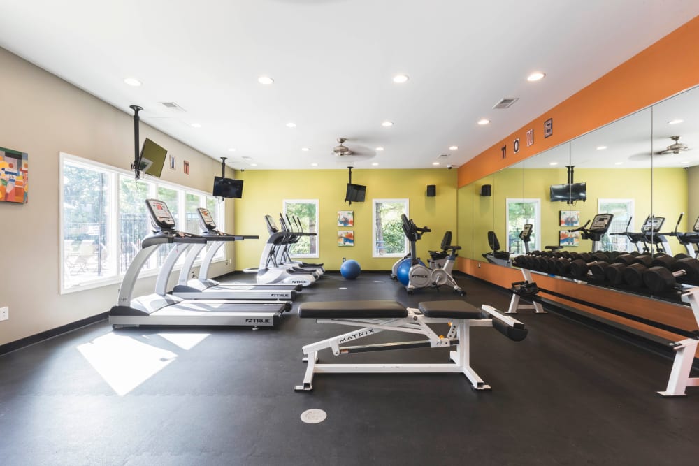 Hickory Woods Apartments gym in Roanoke, Virginia