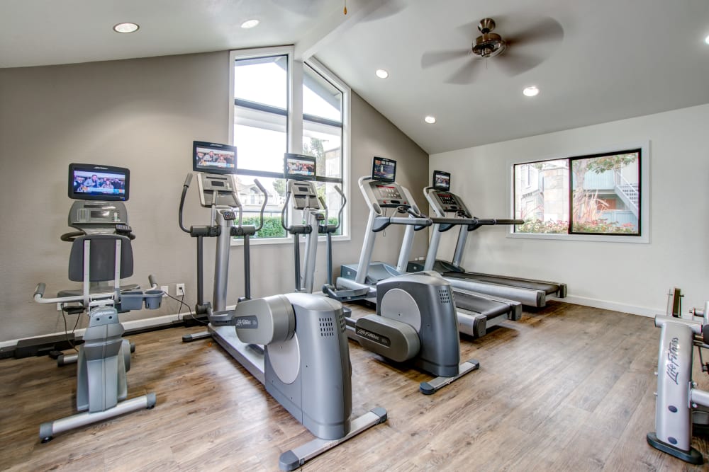 Onsite fitness center at Vue Fremont in Fremont, California