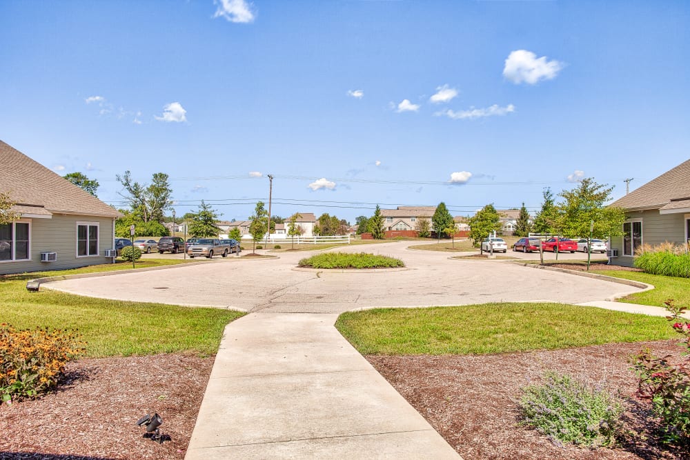 Path to courtyard at Landings of Huber Heights in Huber Heights, Ohio