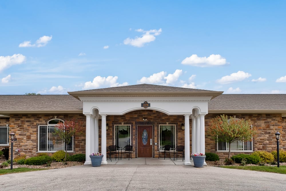 The front entrance of Allouez Sunrise Village in Green Bay, Wisconsin