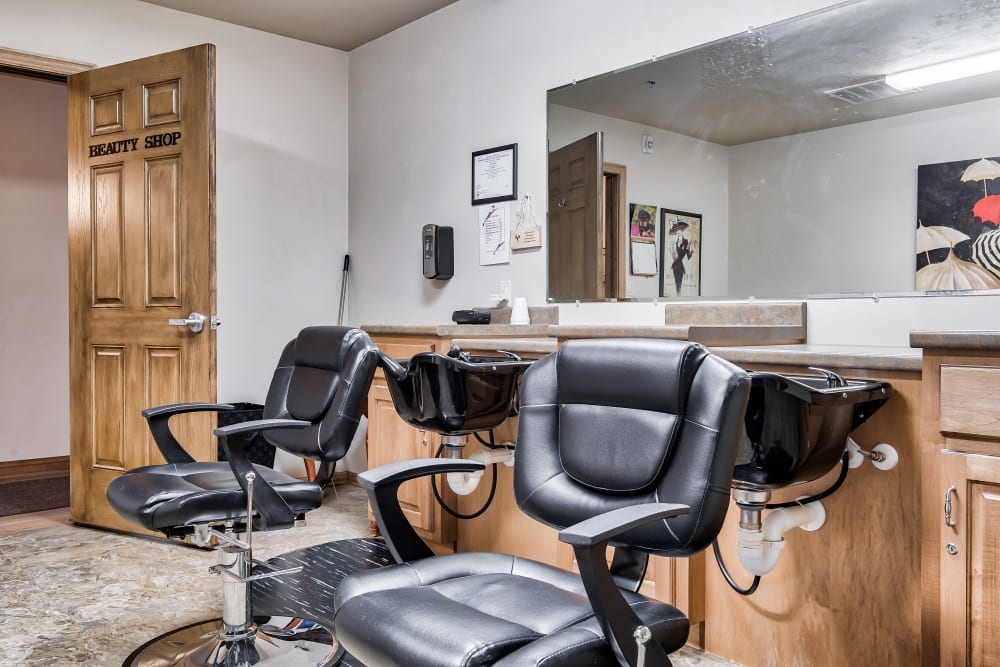 A spa and hair salon at Allouez Sunrise Village in Green Bay, Wisconsin