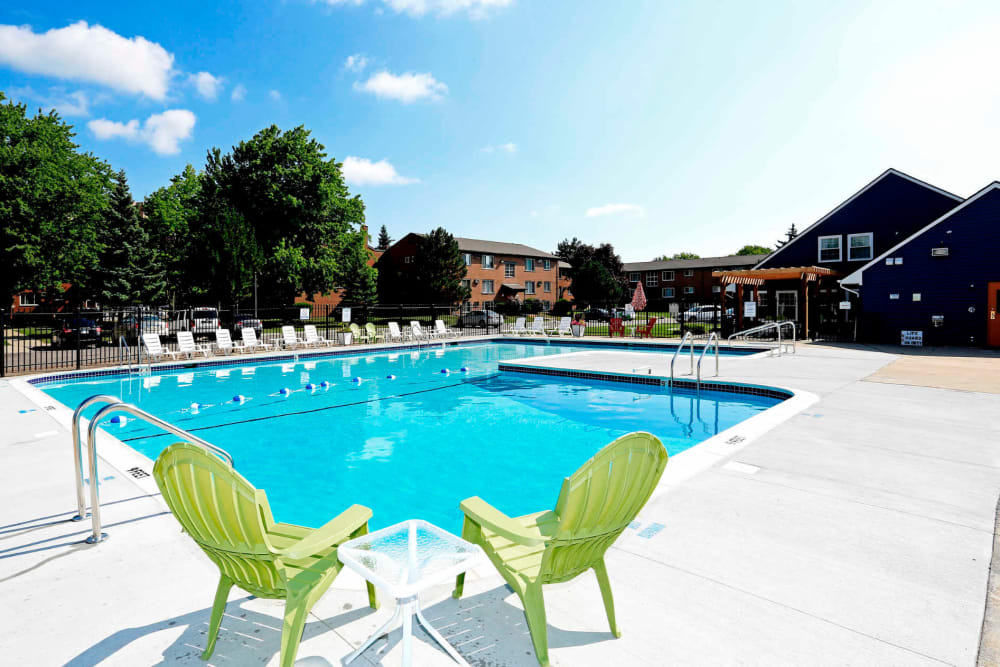 Photos of The Loop on Greenfield in Oak Park, MI