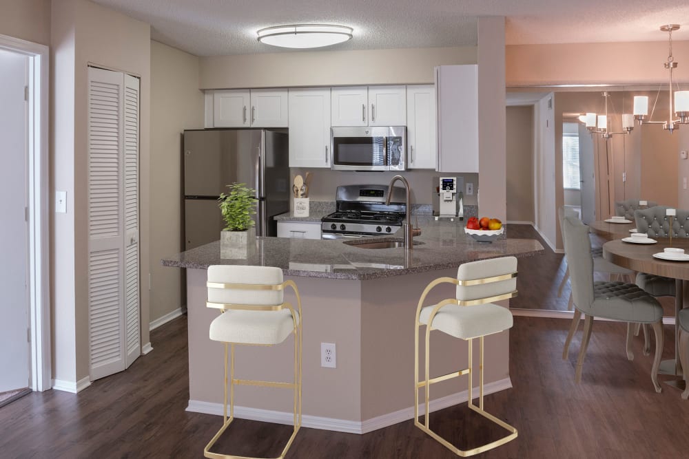 Kitchen Island at The Grand Reserve at Maitland Park
