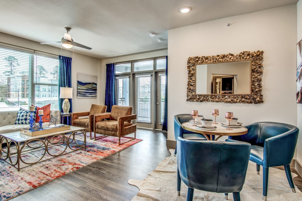 Dining room table at Enclave at Woodland Lakes in Conroe, Texas