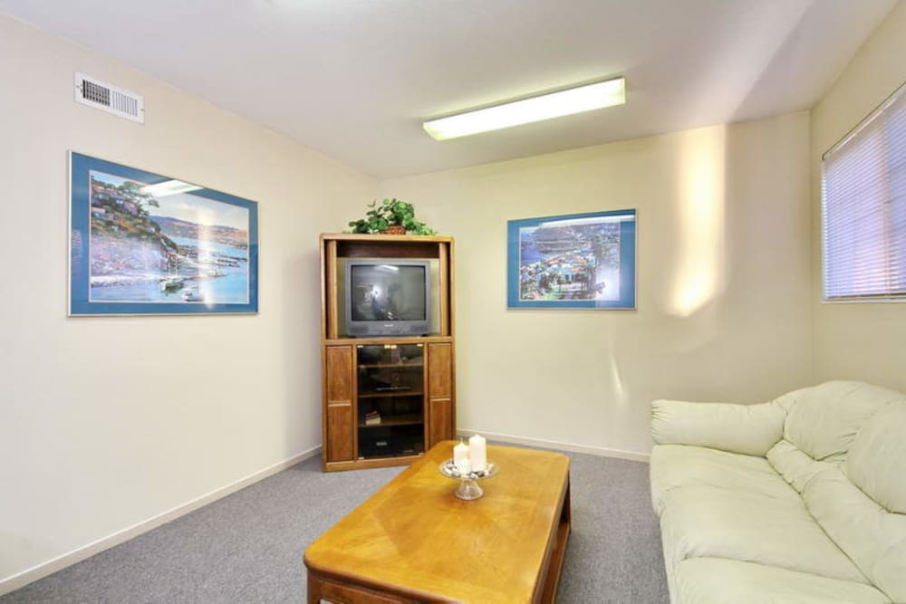 Rental Office Waiting Room at Marketplace Apartments in Vancouver, Washington