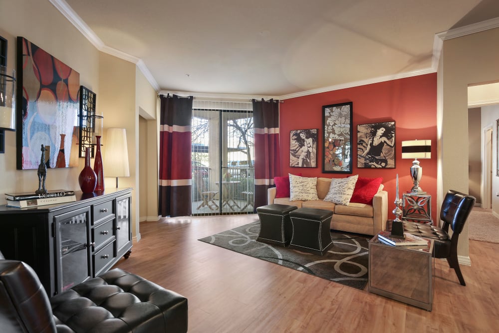 Open floor plans available at The Lyndon in Irving, Texas