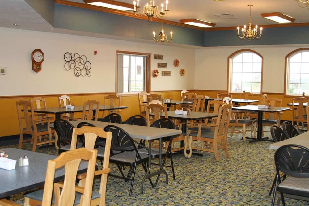 Resident dining room at Holstein Senior Living in Holstein, Iowa