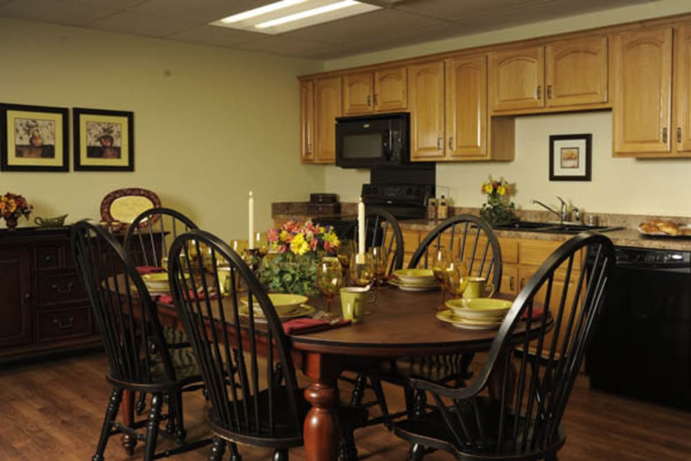 Private dining room with kitchenette at Willow Creek Senior Living in Elizabethtown, Kentucky.