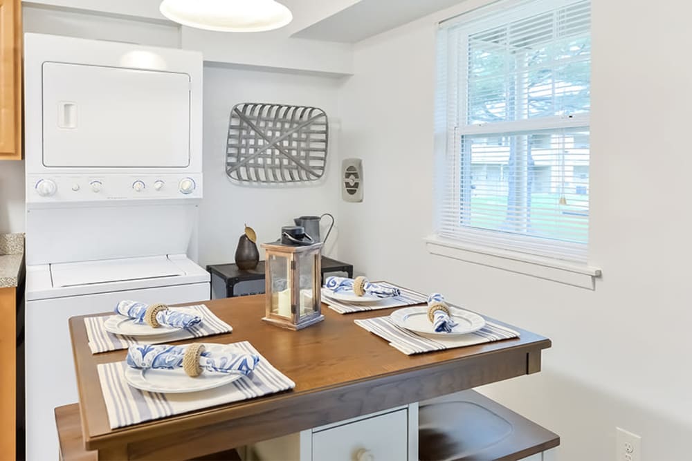 Dining room at Eastampton Gardens Apartment Homes in Eastampton, NJ