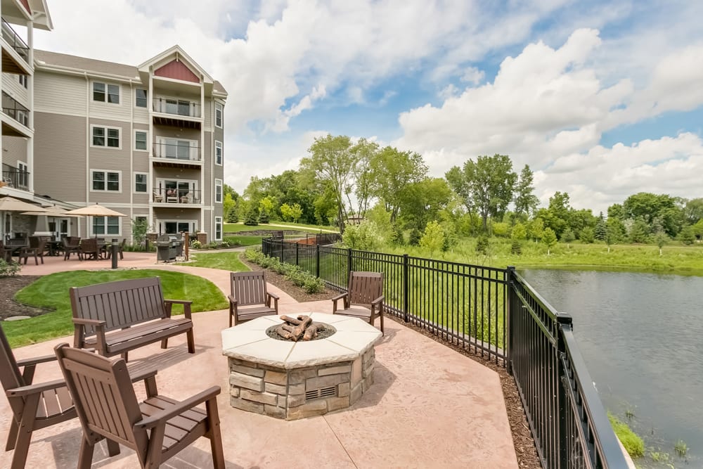 Resident firepit at Applewood Pointe of Eagan in Eagan, Minnesota. 