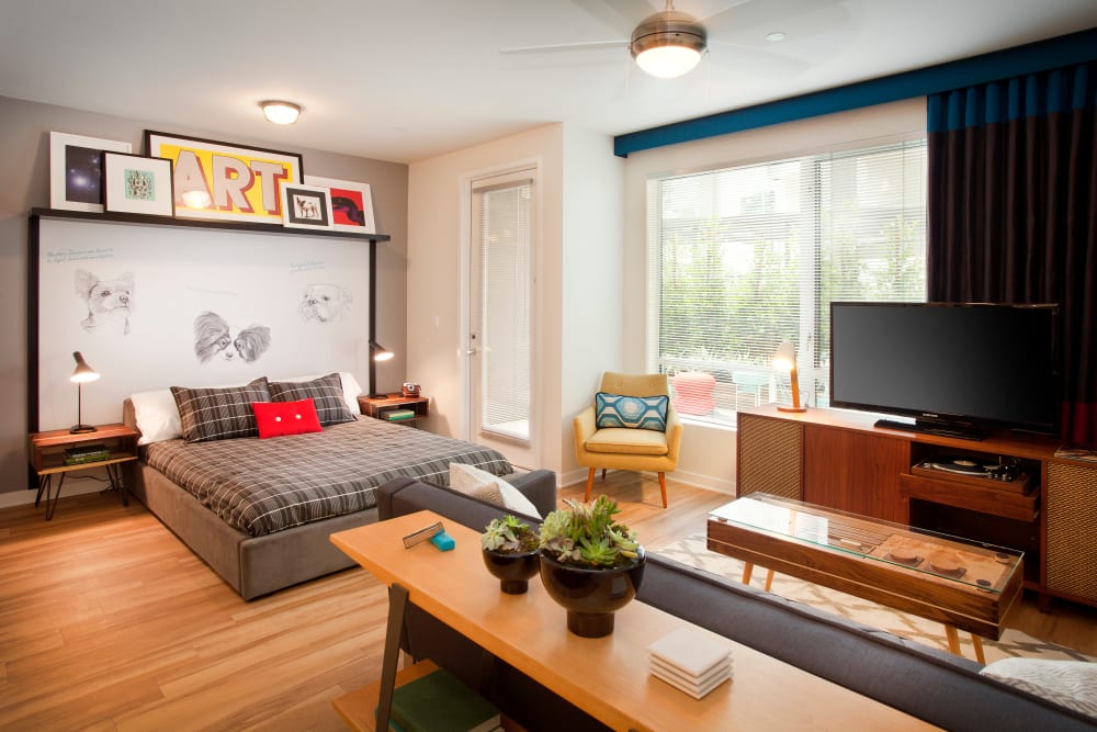 Photos of Brio Apartment Homes in Glendale, California