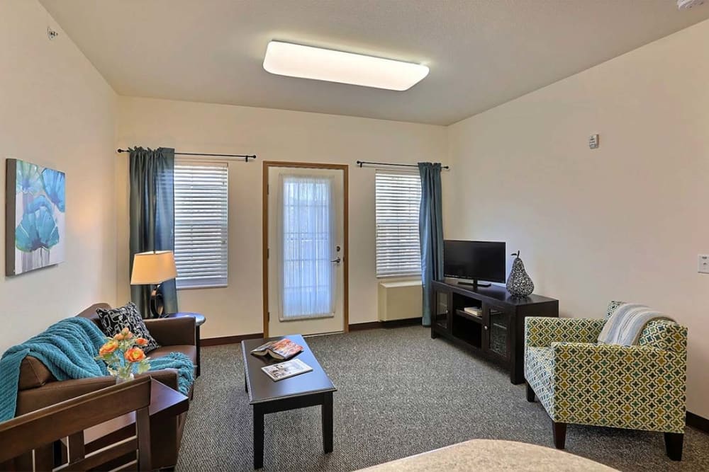 Spacious living room at Milestone Senior Living Cross Plains in Cross Plains, Wisconsin.