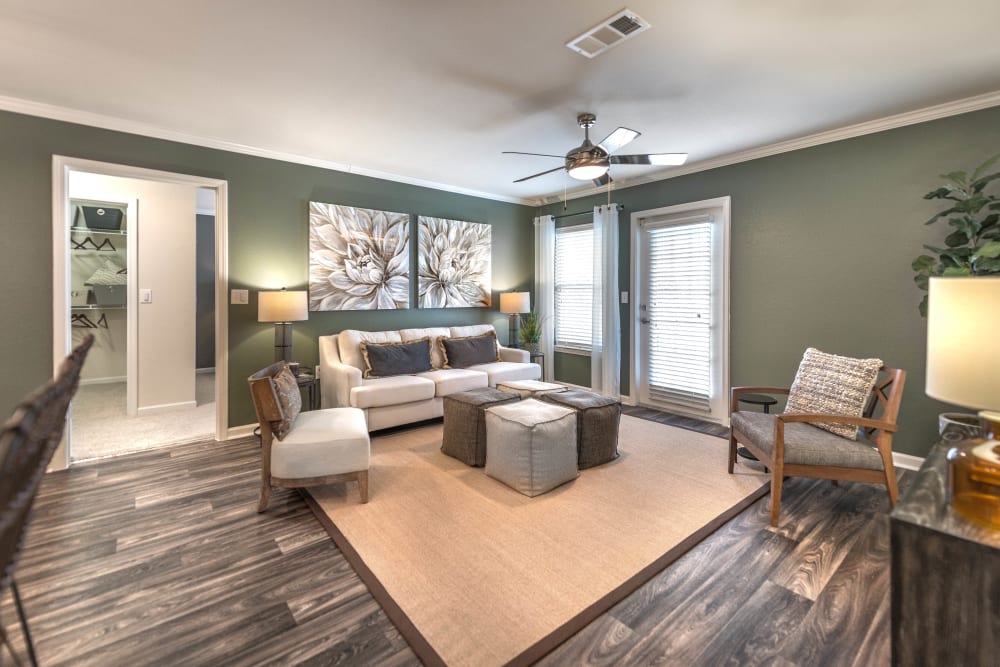 Olympus Hillwood Luxury Apartments in Murfreesboro, TN