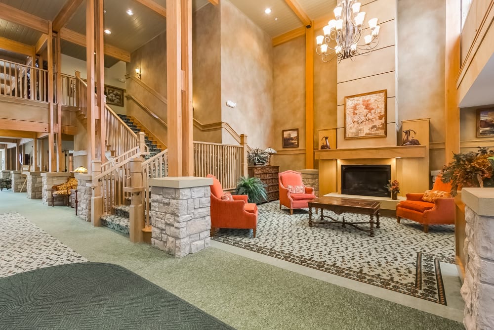 Front lobby at Applewood Pointe of New Brighton in New Brighton, Minnesota. 