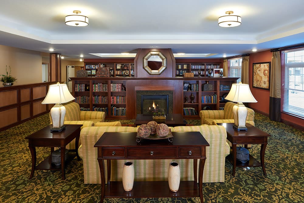 Fireside parlor at Applewood Pointe of Shoreview in Shoreview, Minnesota. 