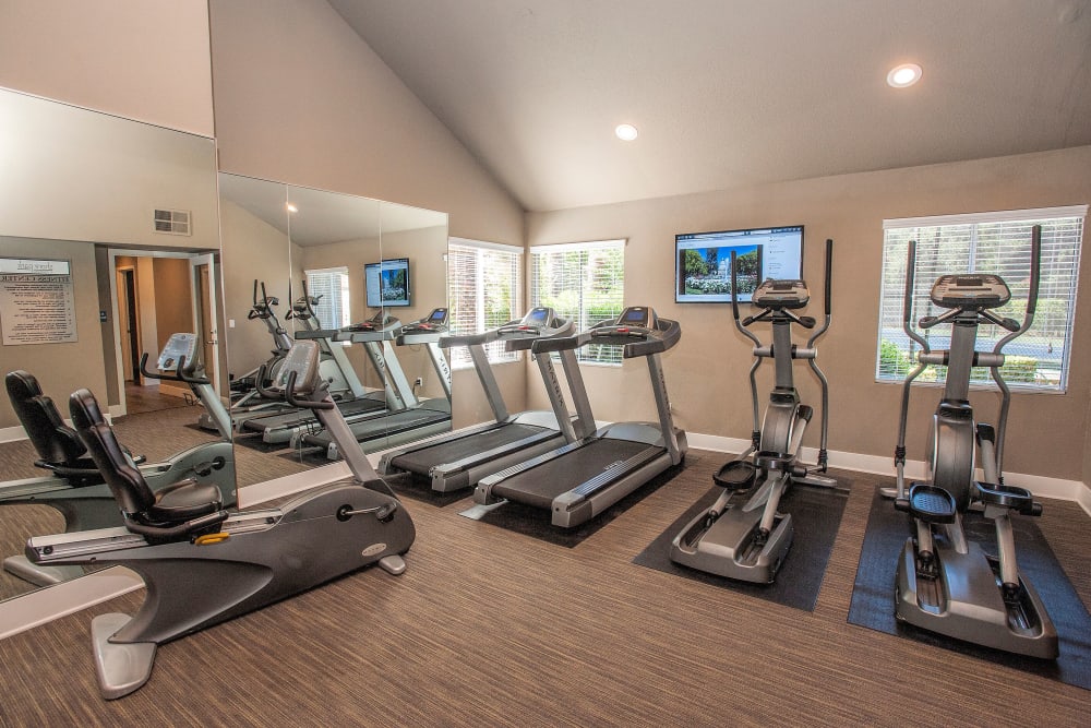 Fitness center with treadmills at Shore Park at Riverlake in Sacramento, California