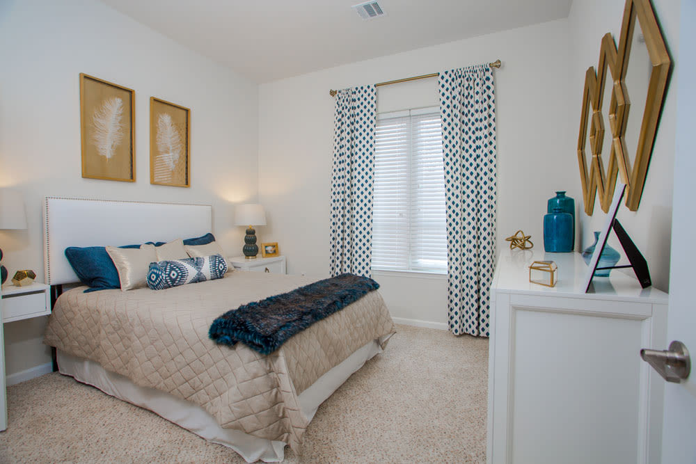 The Mark Parsippany master bedroom in Parsippany, New Jersey