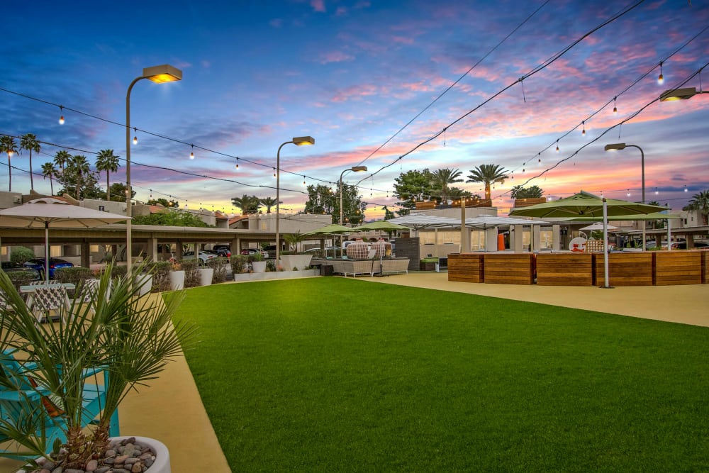 Beautiful courtyard at Avia McCormick Ranch Apartments in Scottsdale, Arizona
