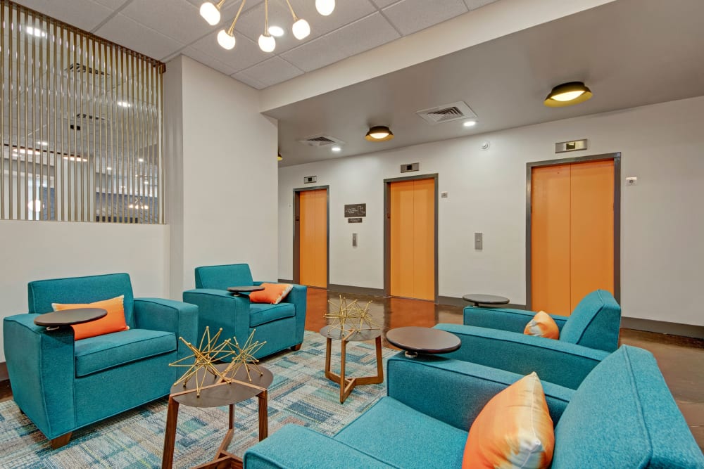 Resident lounge at Manor House in Dallas, Texas