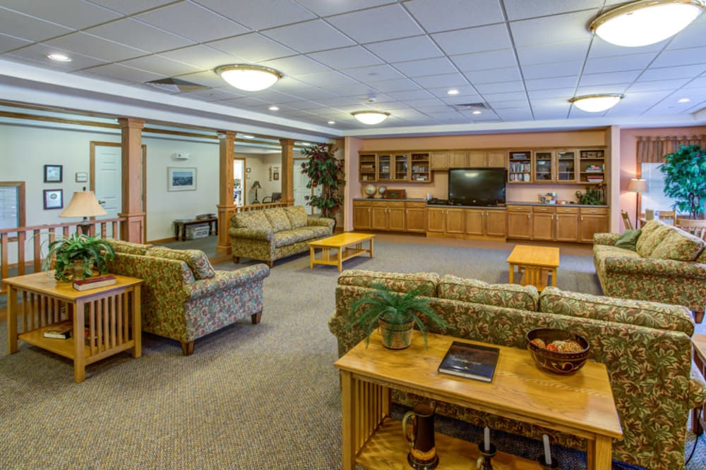 Spacious TV lounge at Addington Place of Carroll in Carroll, Iowa.