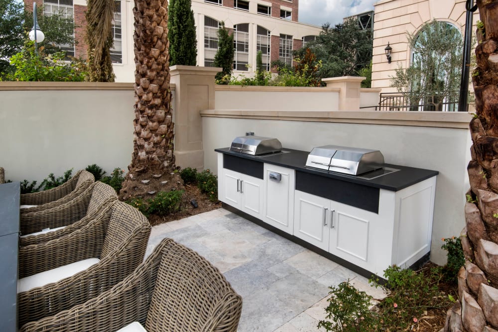 Barbecue area with gas grills at Olympus Harbour Island in Tampa, Florida