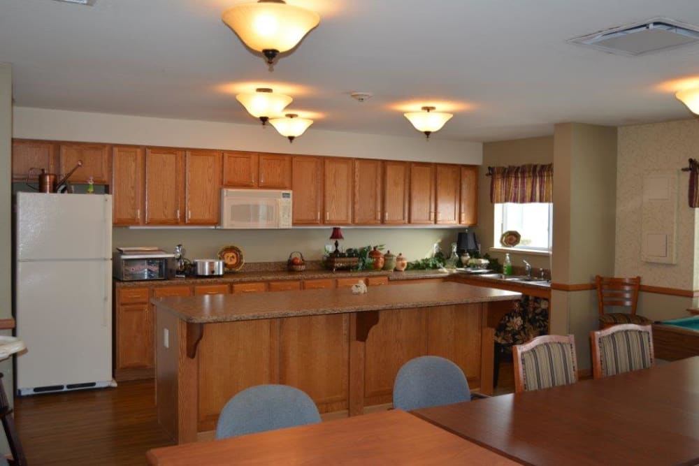 Full resident community kitchen at Courtyard Estates at Hawthorne Crossing in Bondurant, Iowa.