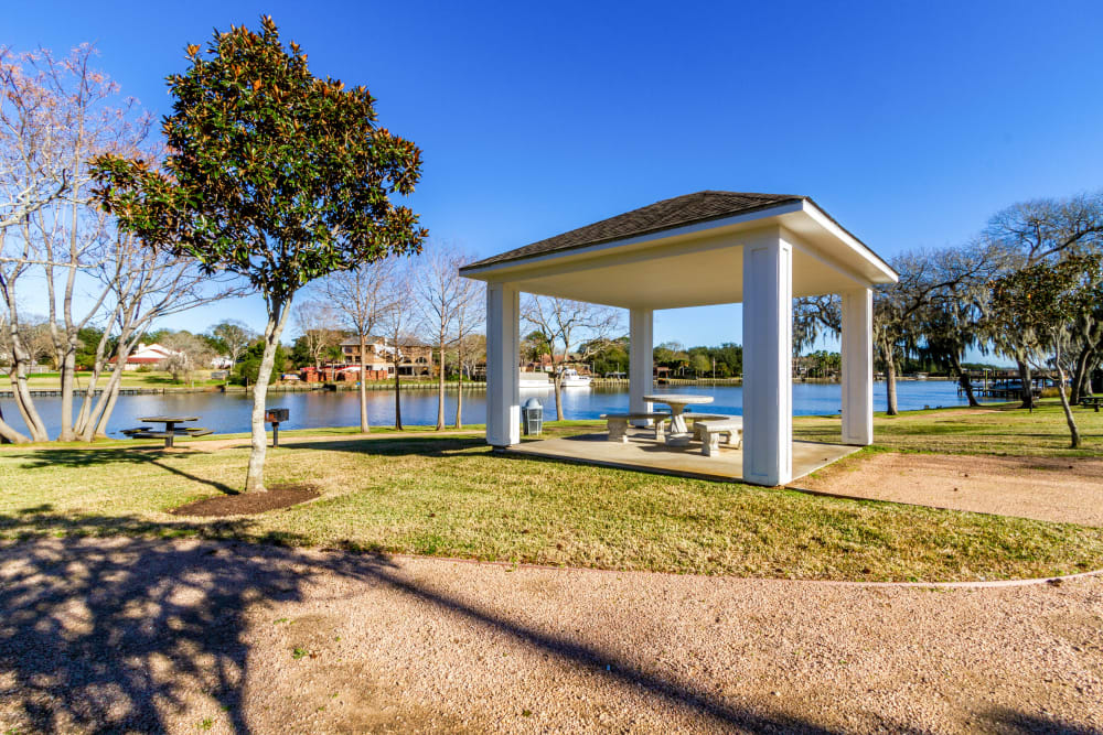 Covered picnic area by the water at Clear Lake Place in Houston, Texas