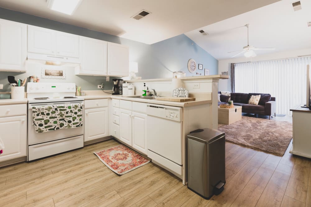 Furnished kitchen at Sunchase at Longwood in Farmville, Virginia