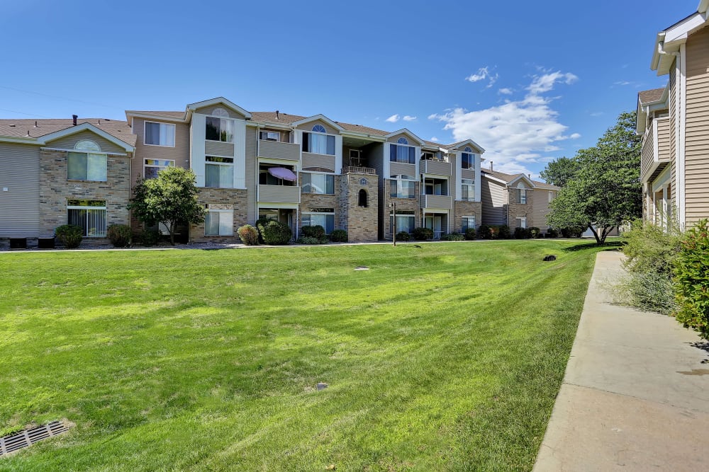 Exterior of Pavilions at Silver Sage in Fort Collins, Colorado