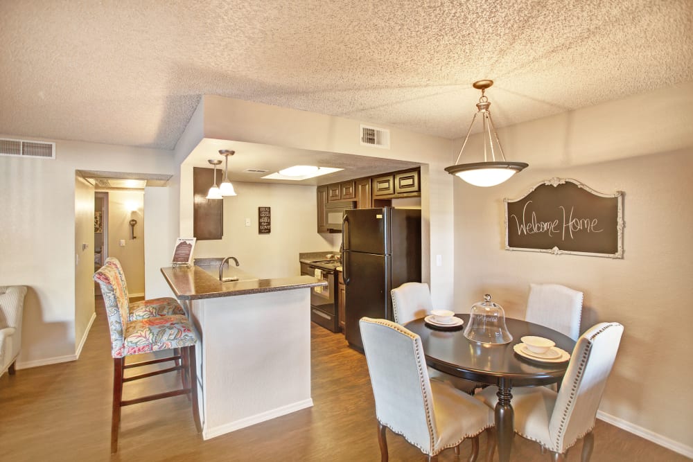 Photos of Starrview at Starr Pass Apartments in West Tucson, AZ