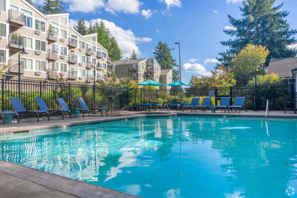 Sunset Summit Apartments for Rent in West Hills Portland, OR