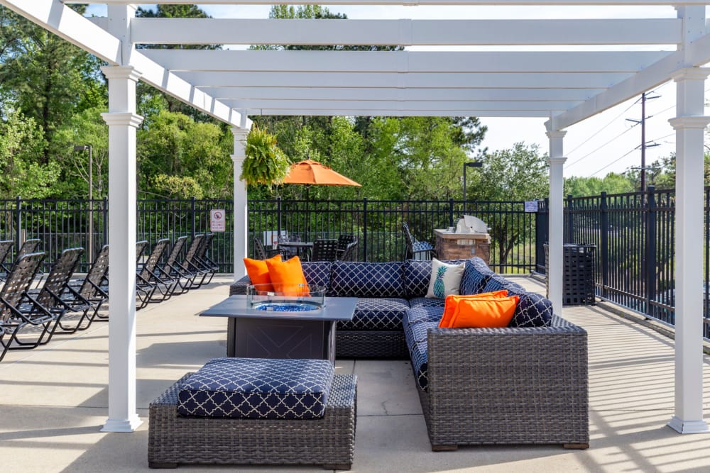Outdoor lounge at Sunchase Apartments in Greenville, North Carolina