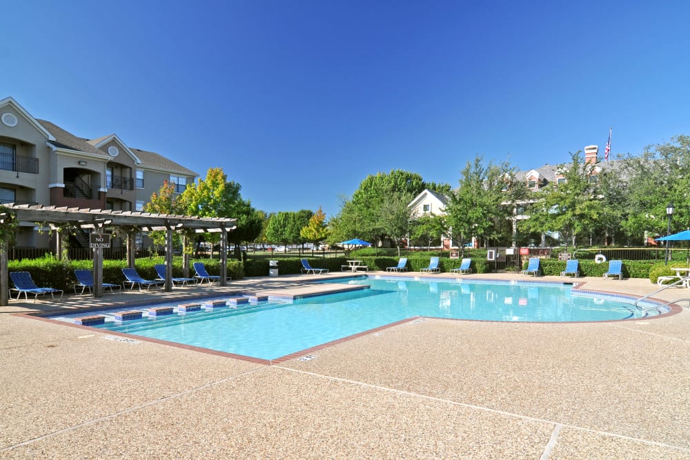 Photos of Arbrook Park Apartment Homes in Arlington, TX