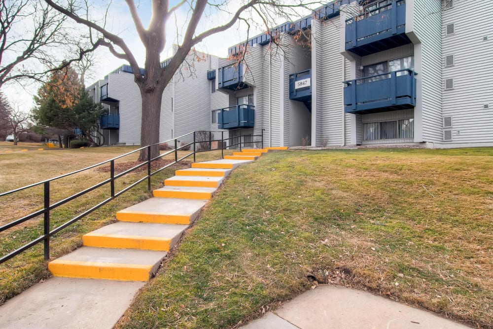 Photos of Arvada Village Apartment Homes in Arvada, Colorado