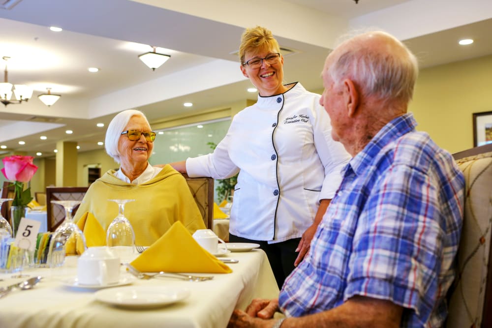 Executive chef with residents dining at Harmony at West Shore in Mechanicsburg, Pennsylvania
