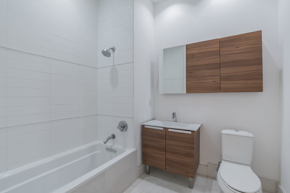 Modern bathroom at Monarch at Ridge Hill in Yonkers, New York