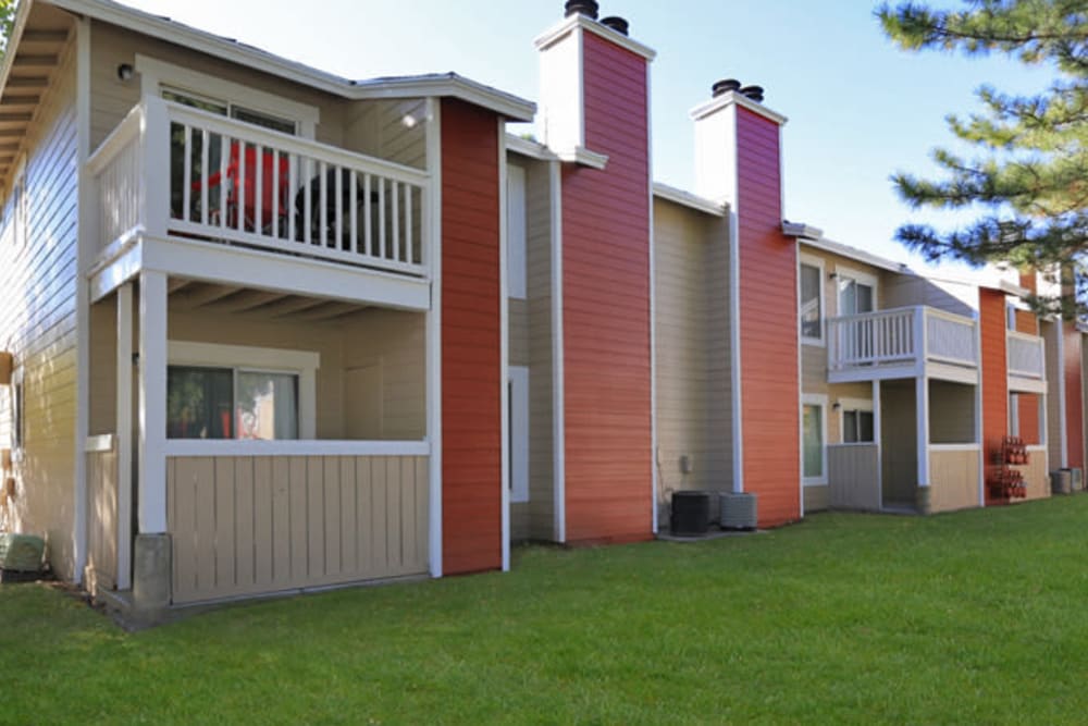 Photos of Overlook Point Apartments in Salt Lake City, UT