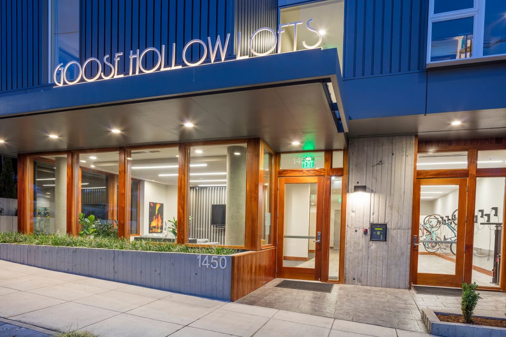 Photos of Goose Hollow Lofts Apartments in Portland, OR