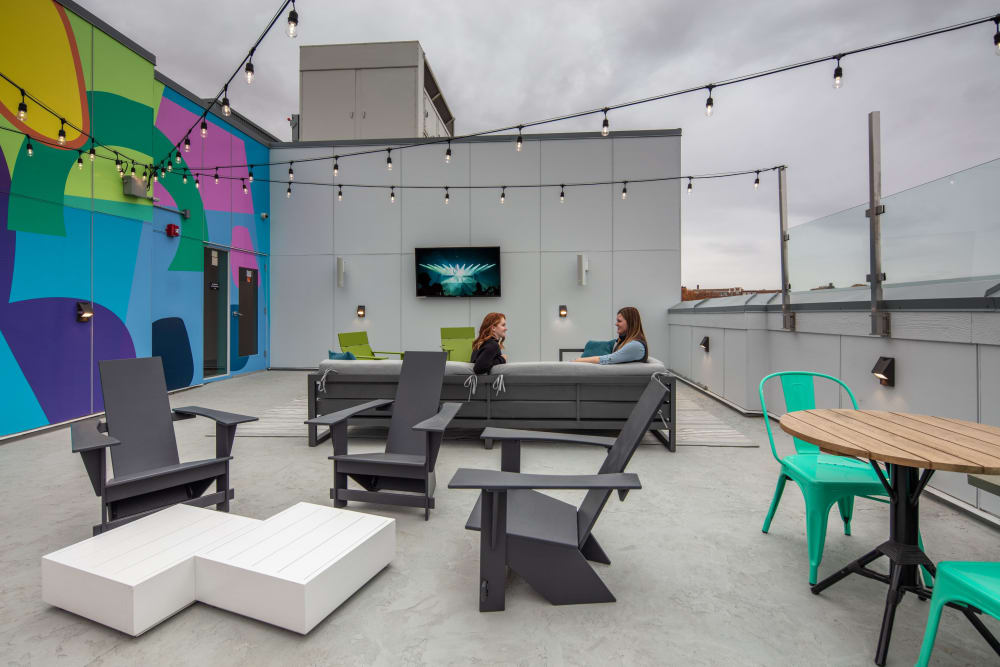 Outdoor patio lounge at evolve on Main in Pullman, Washington