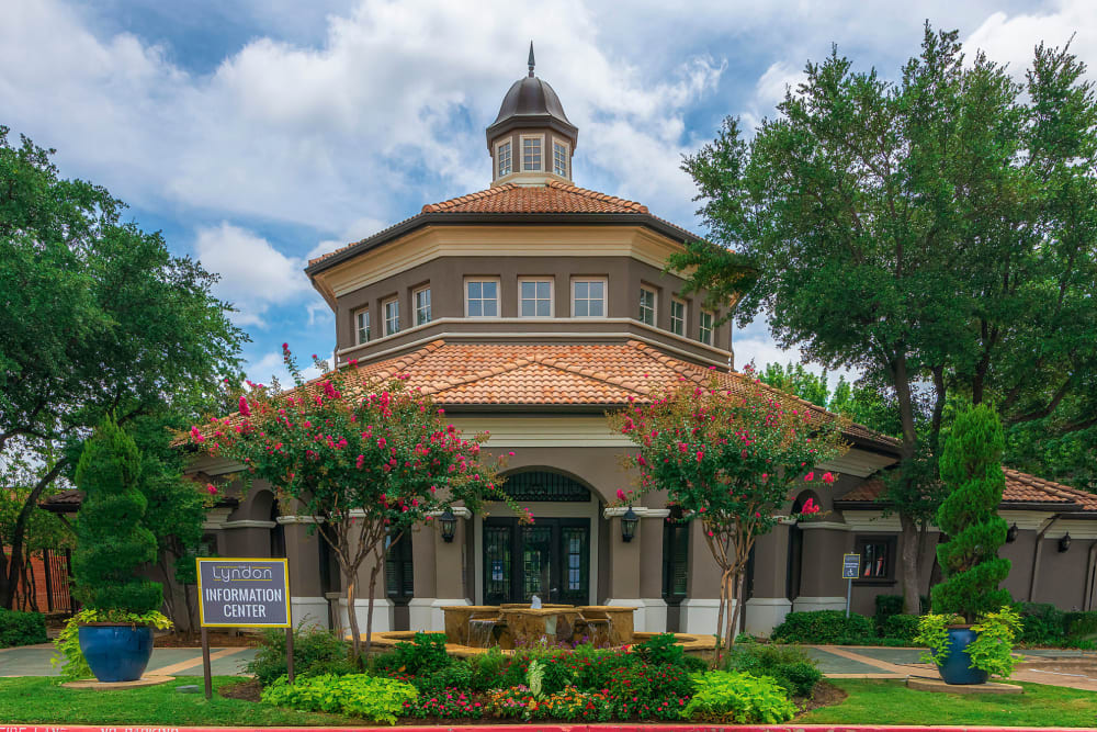 Leasing center at The Lyndon in Irving, Texas