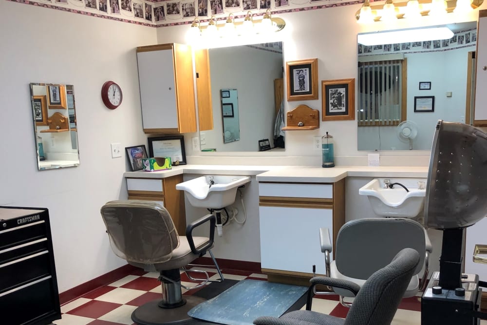 Onsite hair salon at Arlington Place Oelwein in Oelwein, Iowa