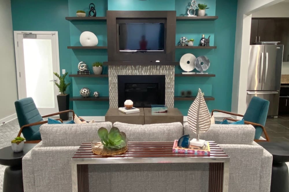 Resident Lounge at The Reserve at Ballenger Creek Apartments apartments in Frederick, Maryland