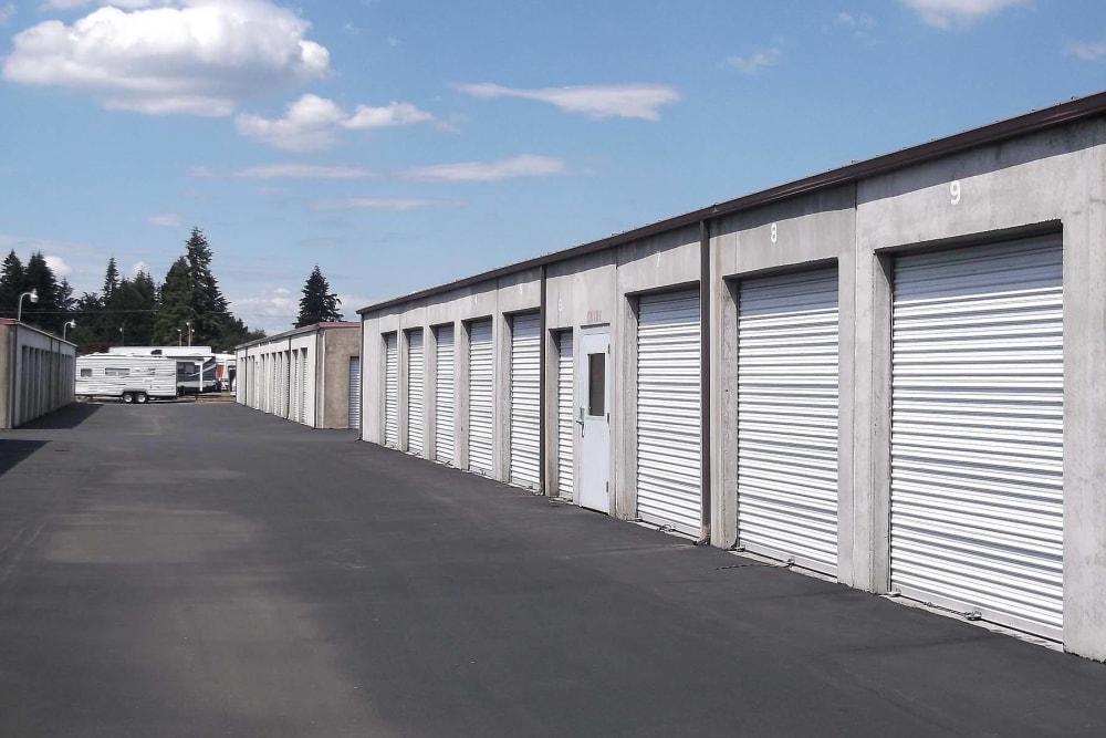 Wide driveway between storage units at I-205 Mini Storage in Vancouver, Washington
