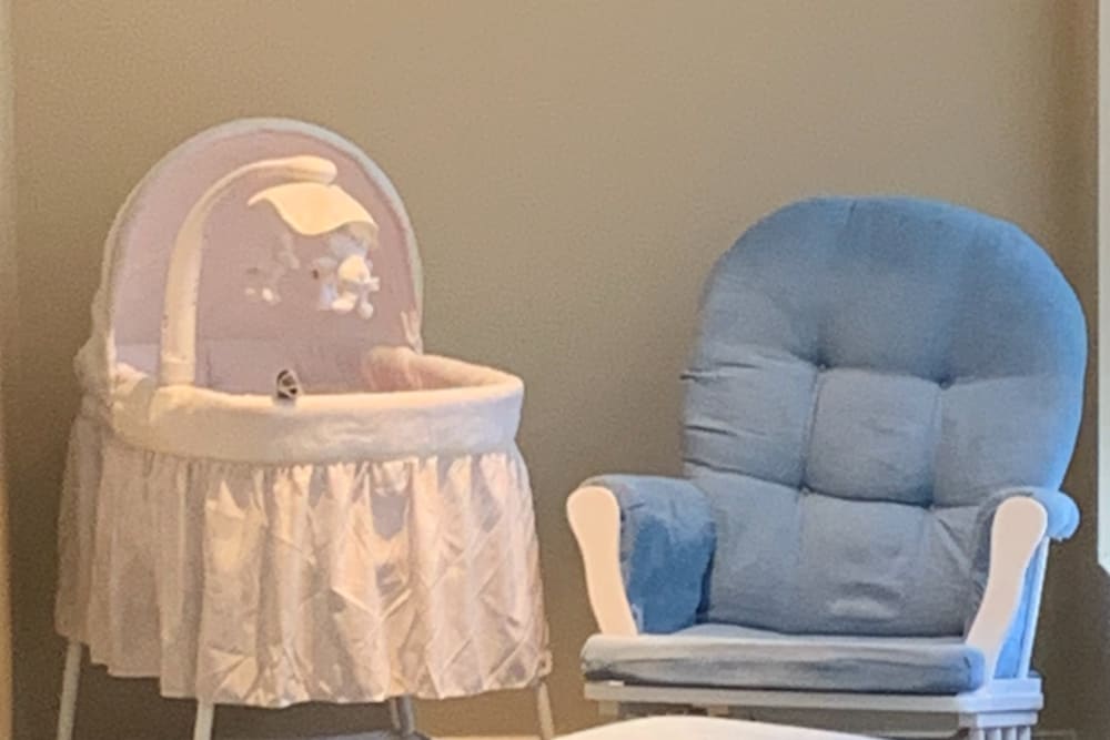 Bassinet and Rocking Chair for visitors at Legacy Living Florence in Florence, Kentucky